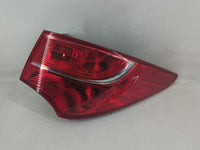 2013-2016 Hyundai Santa Fe Tail Light Assembly Passenger Right OEM P/N:92402-4Z0 Fits Fits 2013 2014 2015 2016 OEM Used Auto