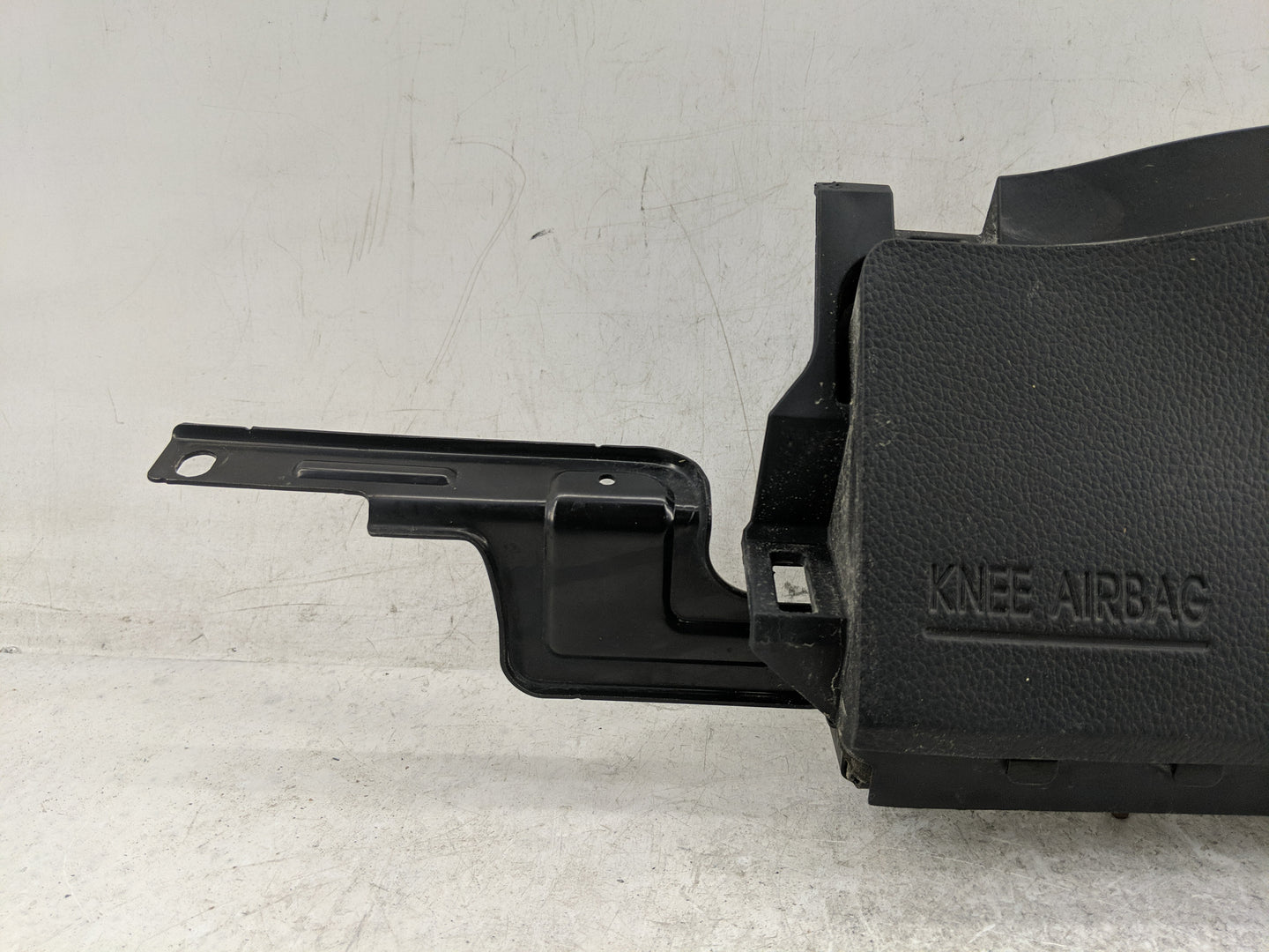 2013-2018 Hyundai Santa Fe Air Bag Driver Left Knee OEM P/N:56970-4Z000RYN Fits Fits 2013 2014 2015 2016 2017 2018 OEM Used 