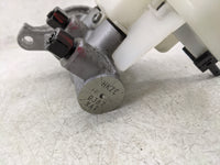 2013-2019 Hyundai Santa Fe Brake Master Cylinder 1376807 - Oemusedautoparts1.com
