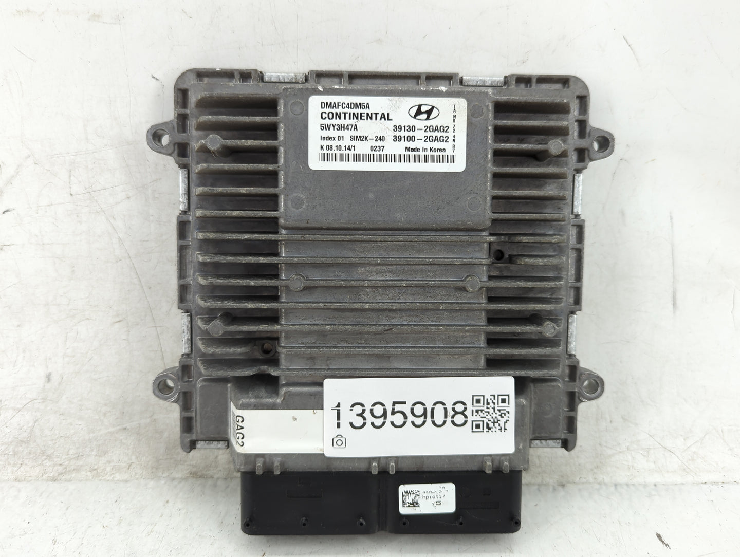 2015 Hyundai Santa Fe PCM Engine Control Computer ECU ECM PCU OEM P/N:39100-2GAG2 39130-2GAG2 Fits OEM Used Auto Parts - Oem