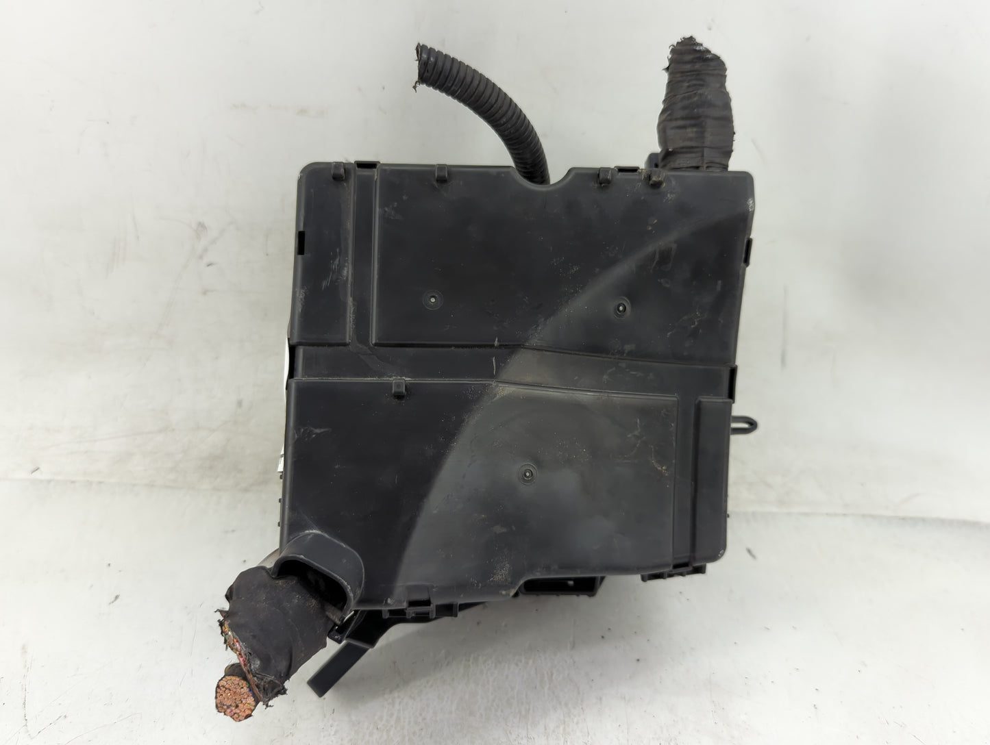 2015 Hyundai Santa Fe Fusebox Fuse Box Panel Relay Module P/N:91200-3Q014 Fits OEM Used Auto Parts - Oemusedautoparts1.com