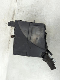 2015 Hyundai Santa Fe Fusebox Fuse Box Panel Relay Module Fits OEM Used Auto Parts - Oemusedautoparts1.com