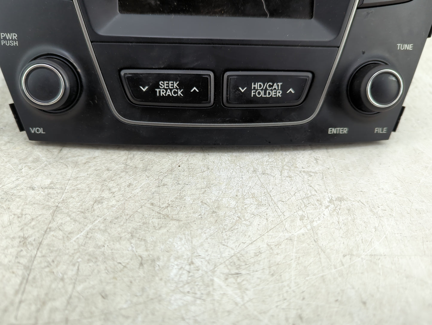 2013-2016 Hyundai Santa Fe Radio AM FM Cd Player Receiver Replacement P/N:96180-B89514X Fits Fits 2013 2014 2015 2016 OEM Us