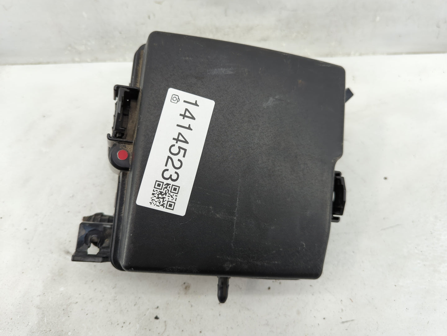2013-2016 Hyundai Santa Fe Fusebox Fuse Box Panel Relay Module P/N:91951-2W000 91210 B8501 Fits Fits 2013 2014 2015 2016 OEM