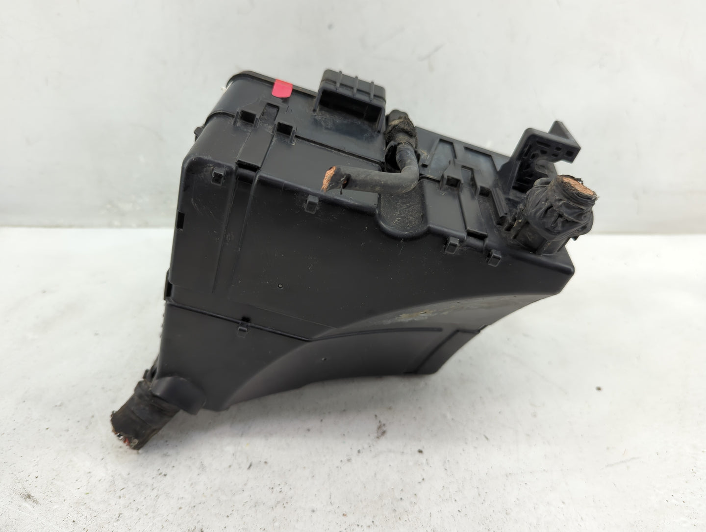 2013-2016 Hyundai Santa Fe Fusebox Fuse Box Panel Relay Module P/N:91951-2W000 91210 B8501 Fits Fits 2013 2014 2015 2016 OEM