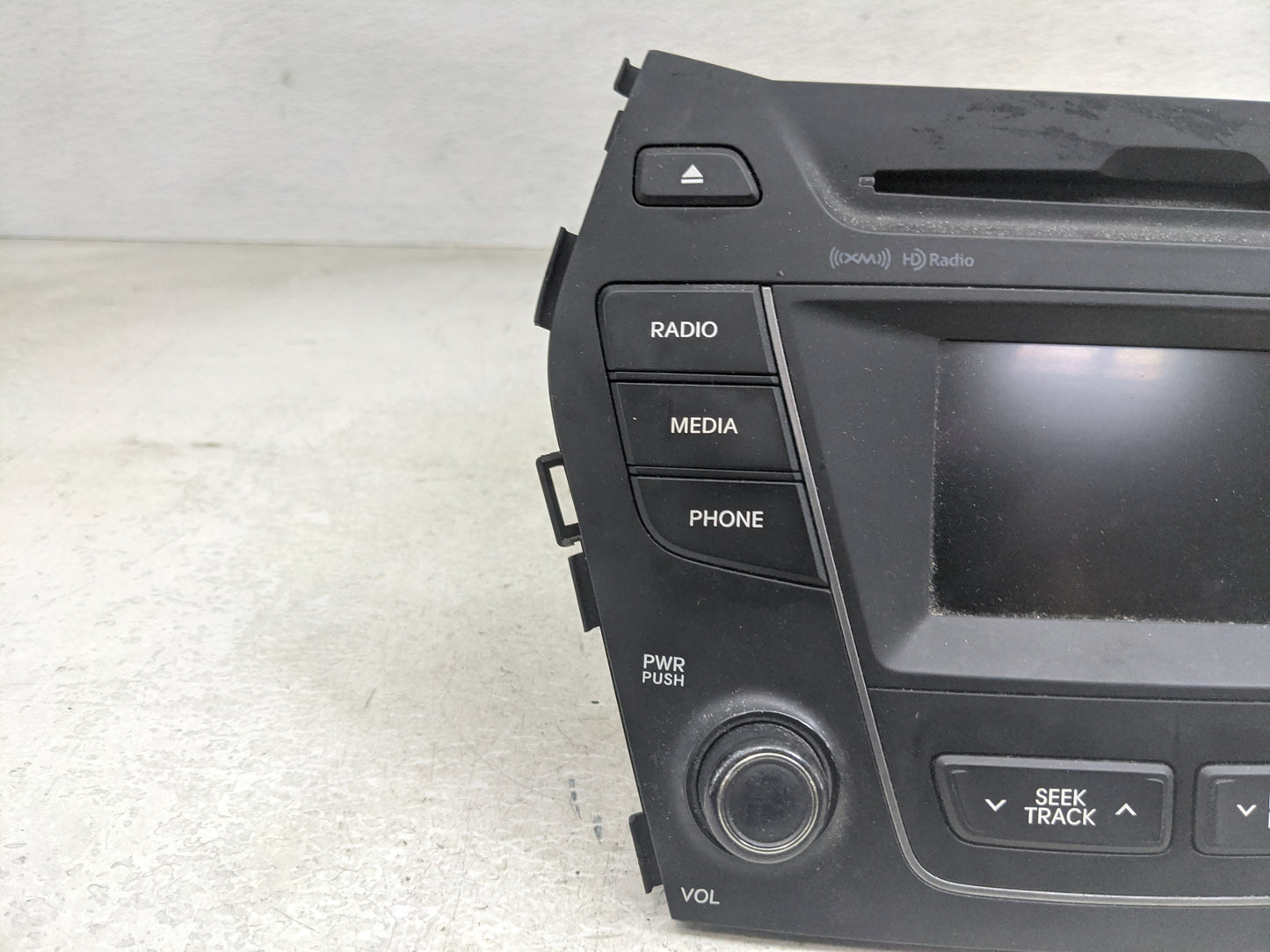 2015-2016 Hyundai Santa Fe Radio AM FM Cd Player Receiver Replacement P/N:961804Z1024X AC141DPAN Fits Fits 2015 2016 OEM Use