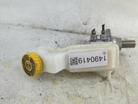 2013-2019 Hyundai Santa Fe Brake Master Cylinder 1490419 - Oemusedautoparts1.com