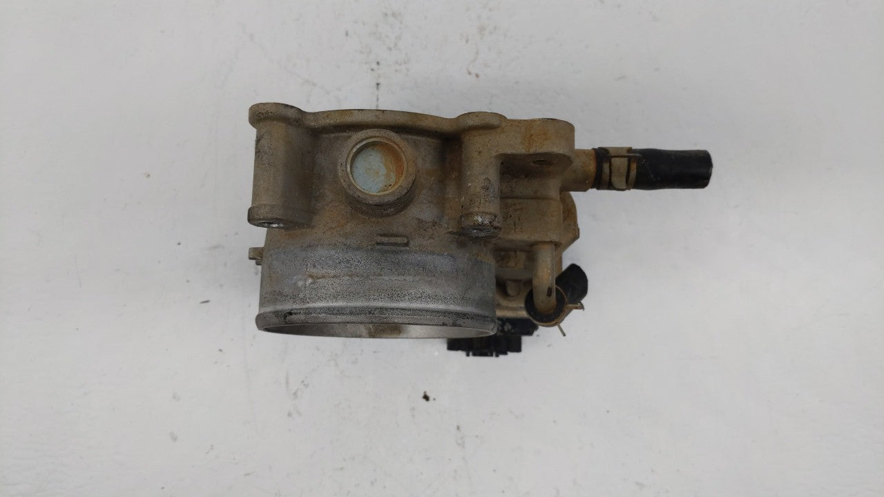 2013-2018 Hyundai Santa Fe Throttle Body P/N:35100-3CAA0 Fits Fits 2012 2013 2014 2015 2016 2017 2018 OEM Used Auto Parts - 