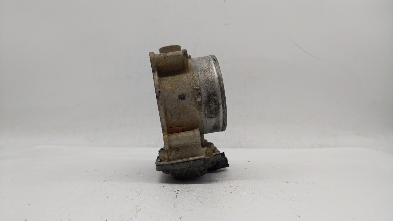 2013-2018 Hyundai Santa Fe Throttle Body P/N:35100-3CAA0 Fits Fits 2012 2013 2014 2015 2016 2017 2018 OEM Used Auto Parts - 