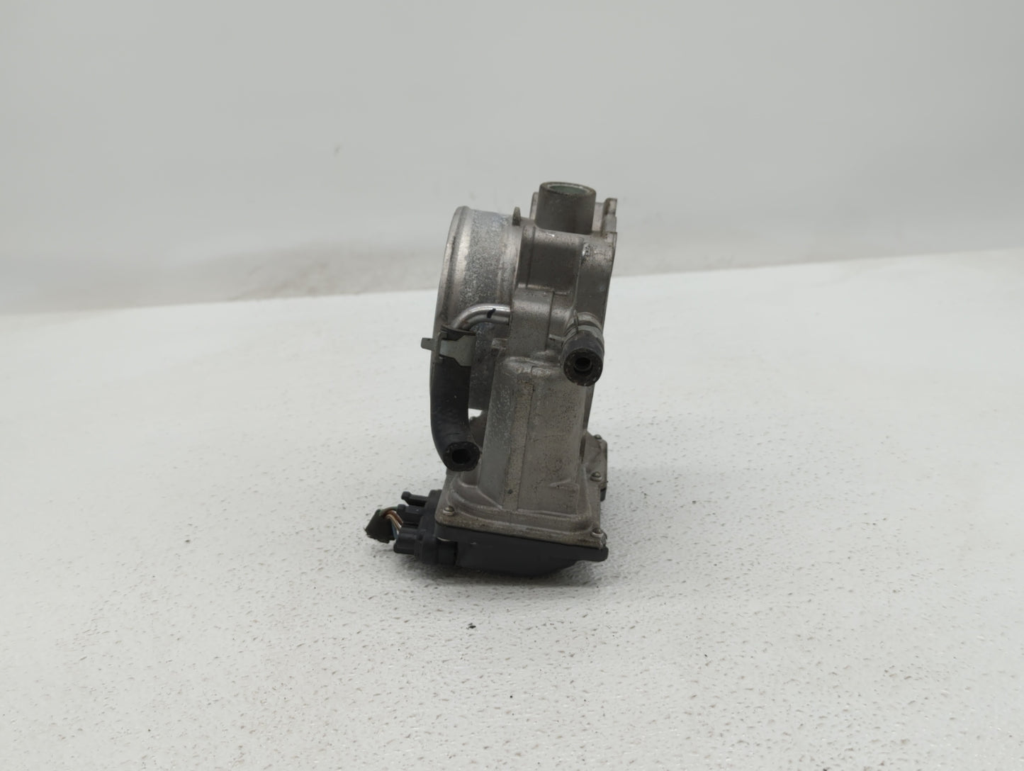 2013-2018 Hyundai Santa Fe Throttle Body P/N:5312 7S14 5310 4P18, 35100-3CAA0 Fits Fits 2012 2013 2014 2015 2016 2017 2018 O
