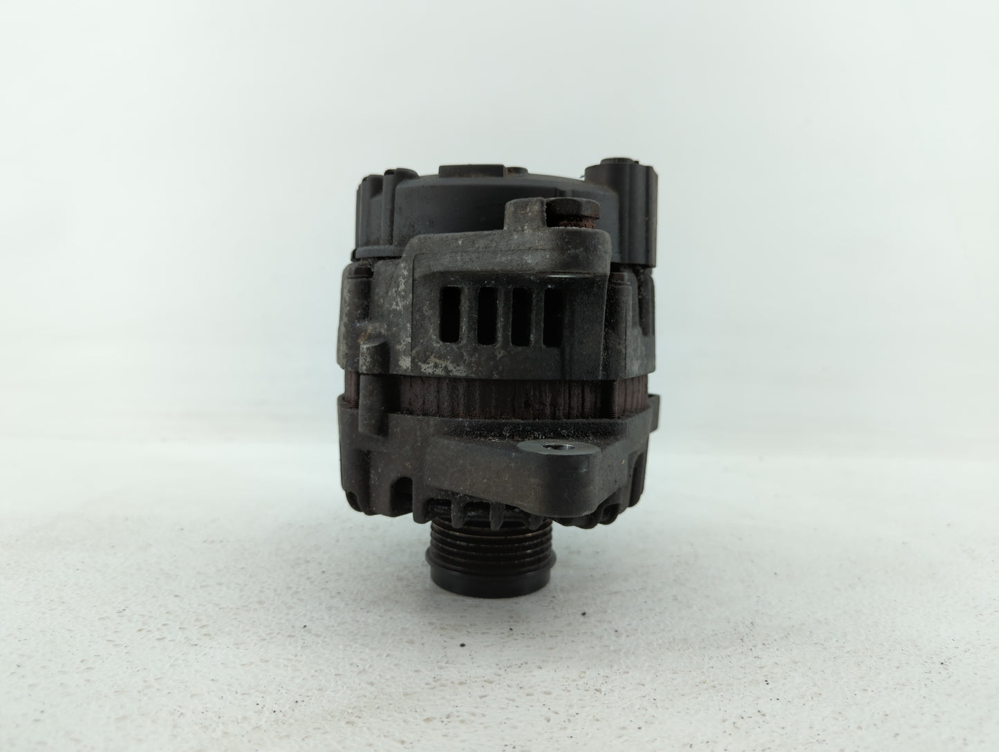 2015 Hyundai Santa Fe Alternator Replacement Generator Charging Assembly Engine OEM P/N:37300-2G800 37300-2G900 Fits OEM Use