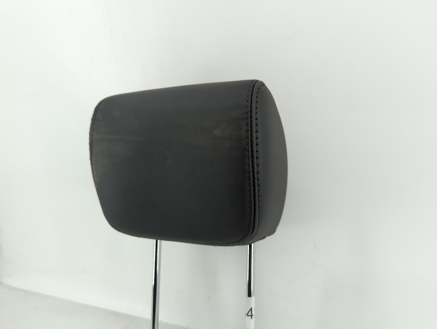 2013-2016 Hyundai Santa Fe Headrest Head Rest Front Driver Passenger Seat Fits Fits 2013 2014 2015 2016 OEM Used Auto Parts 