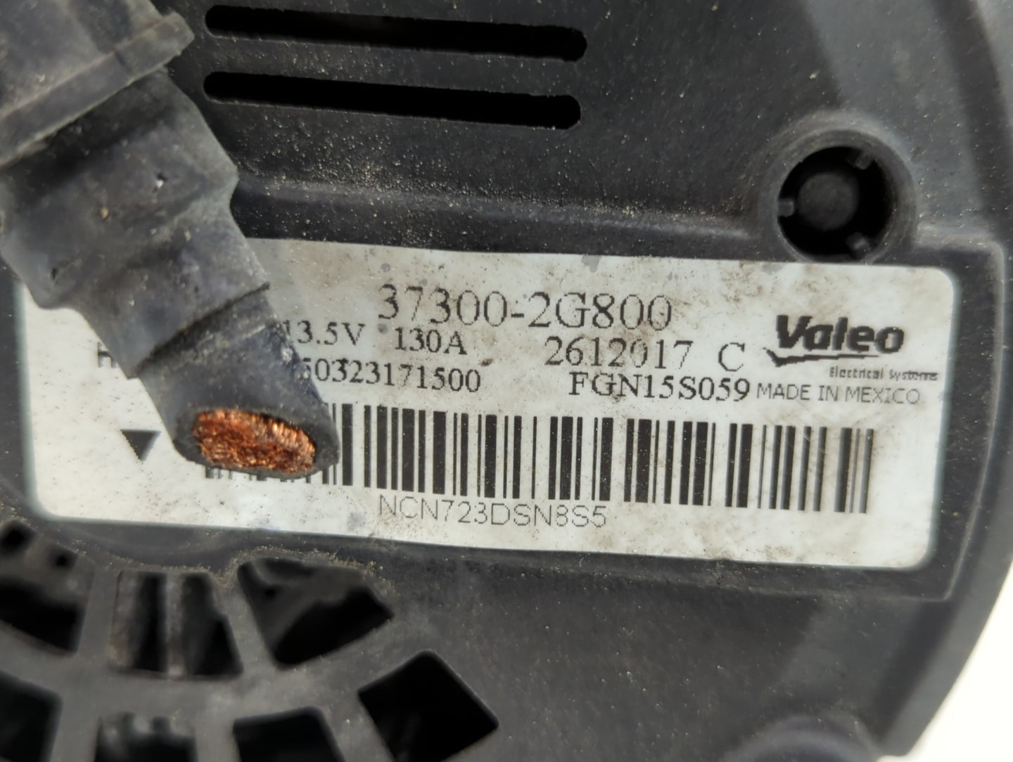 2015 Hyundai Santa Fe Alternator Replacement Generator Charging Assembly Engine OEM P/N:37300-2G800 37300-2G900 Fits OEM Use