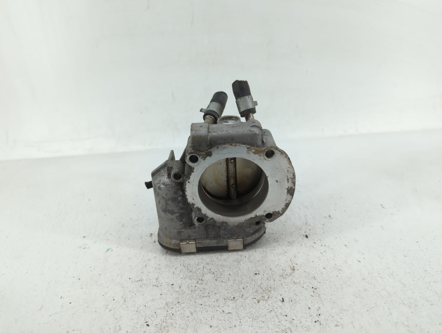 2015 Hyundai Santa Fe Throttle Body P/N:22030-0T080 35100-2G710 Fits Fits 2011 2012 2013 2014 2016 OEM Used Auto Parts - Oem