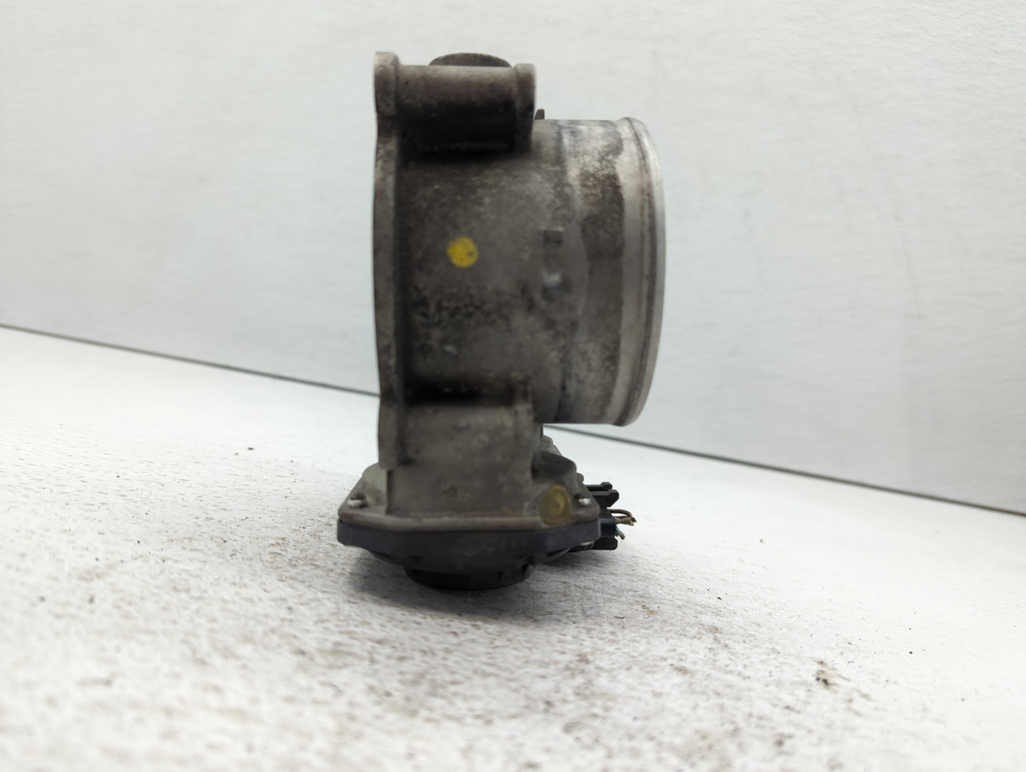 2013-2018 Hyundai Santa Fe Throttle Body P/N:35100-3CAA0 Fits Fits 2012 2013 2014 2015 2016 2017 2018 OEM Used Auto Parts - 