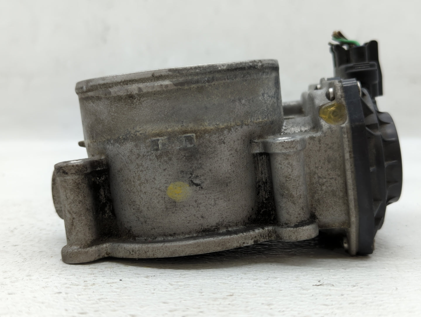 2013-2018 Hyundai Santa Fe Throttle Body P/N:35100-3CAA0 Fits Fits 2012 2013 2014 2015 2016 2017 2018 OEM Used Auto Parts - 