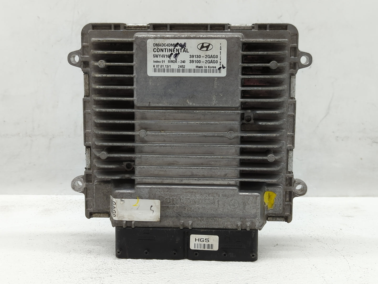 2015 Hyundai Santa Fe PCM Engine Control Computer ECU ECM PCU OEM P/N:39100-2GAG0 39130-2GAG0, 39130-2GAG2 Fits OEM Used Aut