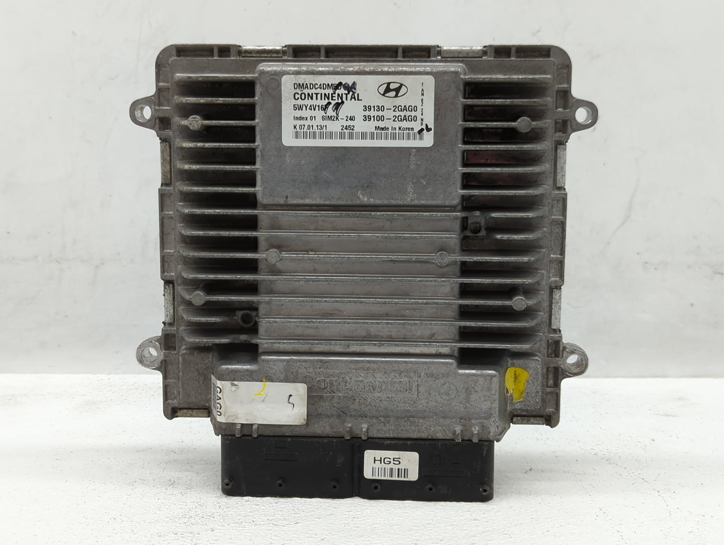 2015 Hyundai Santa Fe PCM Engine Control Computer ECU ECM PCU OEM P/N:39100-2GAG0 39130-2GAG0, 39130-2GAG2 Fits OEM Used Aut