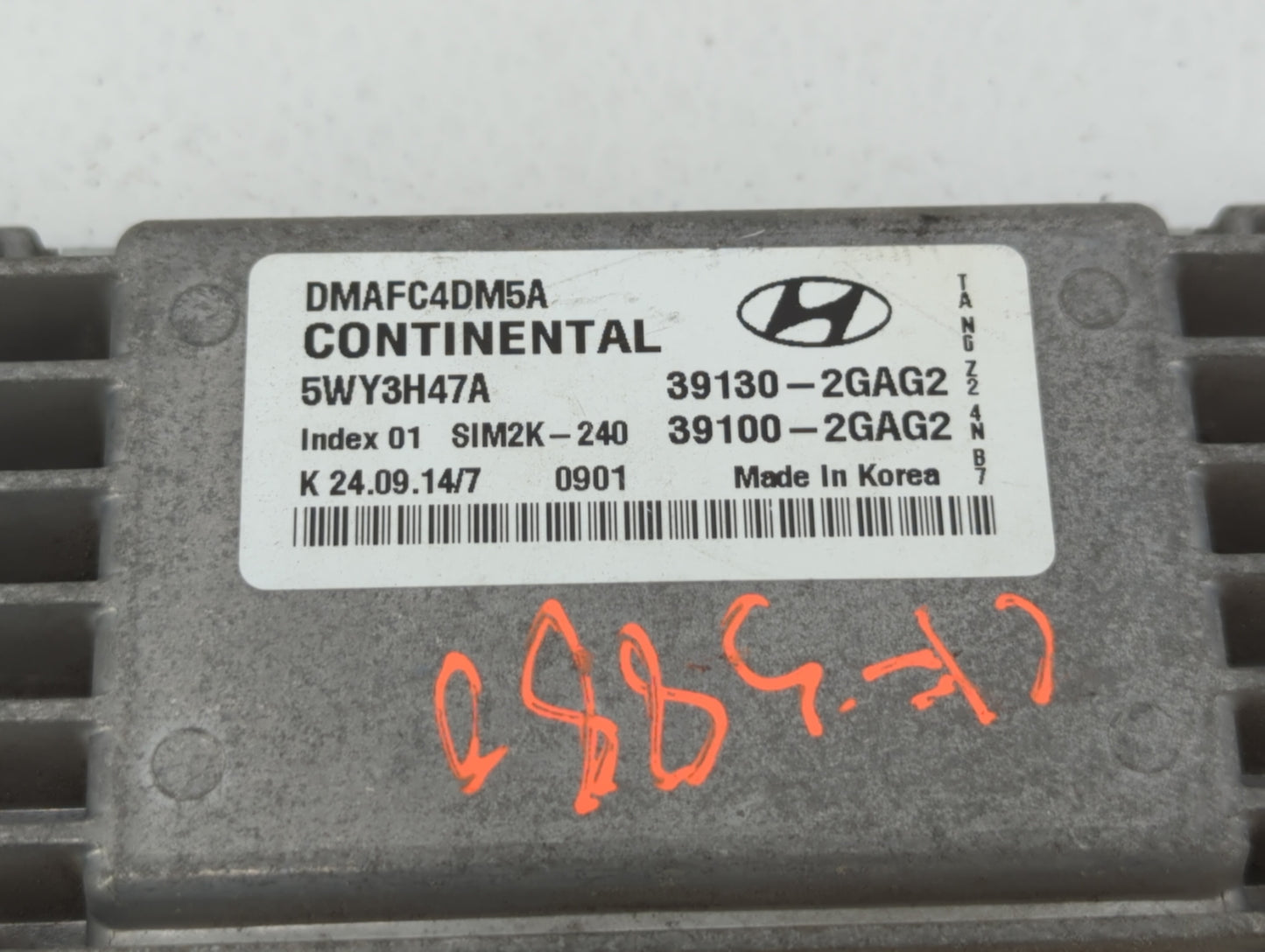 2015 Hyundai Santa Fe PCM Engine Control Computer ECU ECM PCU OEM P/N:39130-2GAG2 Fits OEM Used Auto Parts - Oemusedautopart