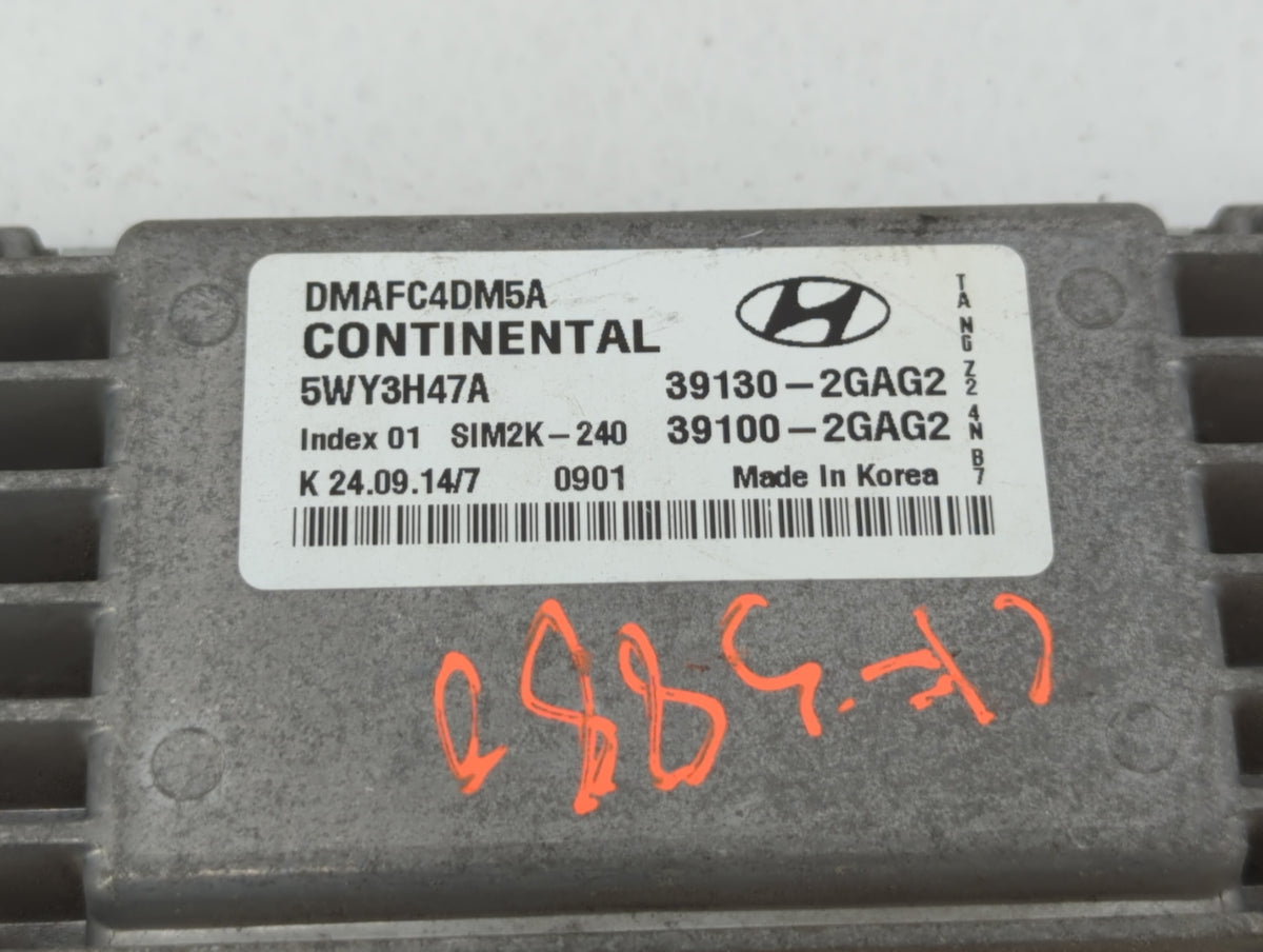 2013-2016 Hyundai Santa Fe PCM Engine Control Computer ECU ECM PCU OEM P/N:39130-2GAG2 Fits Fits 2013 2014 2015 2016 OEM Use