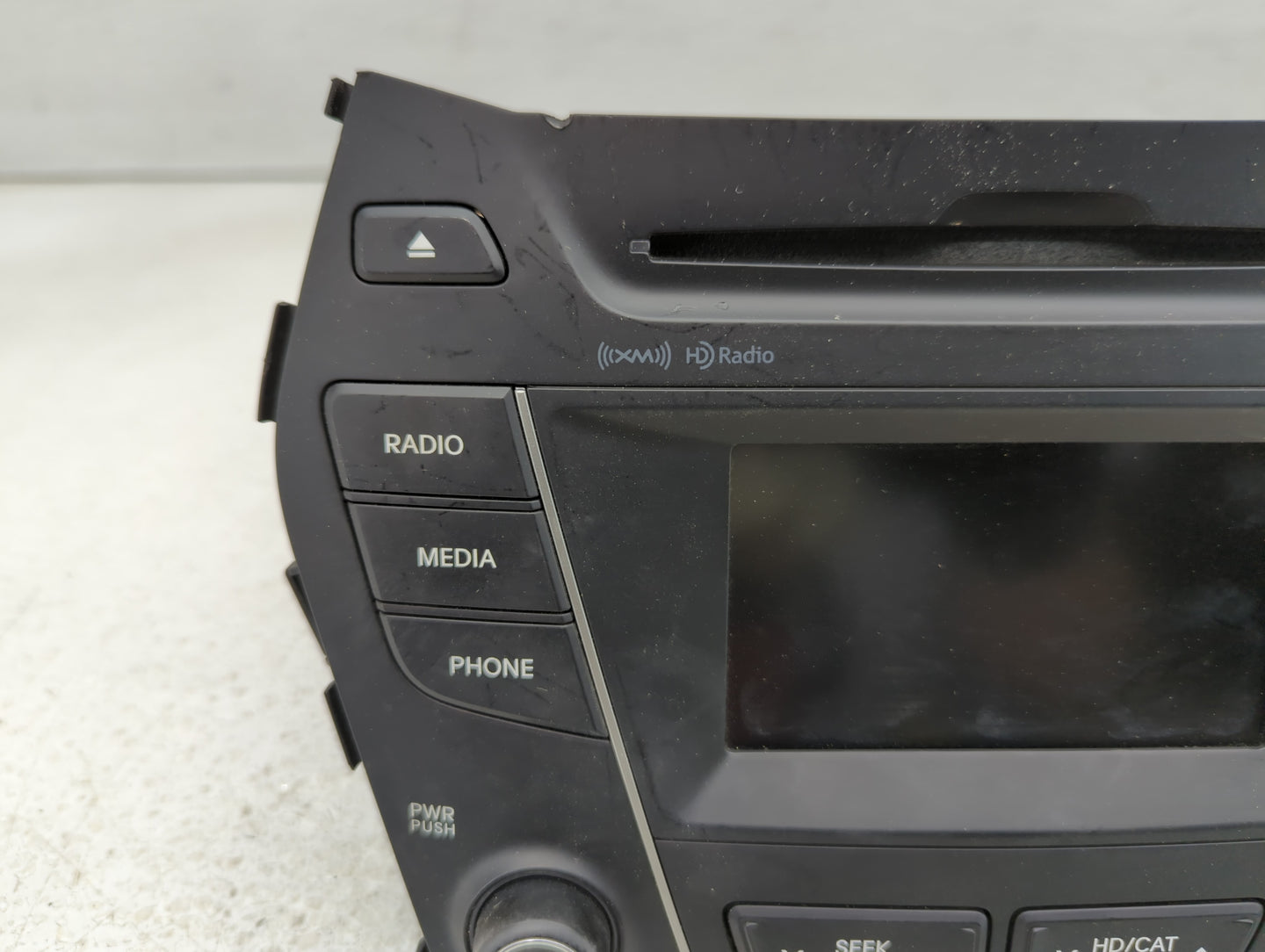 2013-2016 Hyundai Santa Fe Radio AM FM Cd Player Receiver Replacement P/N:96180-B89514X Fits Fits 2013 2014 2015 2016 OEM Us