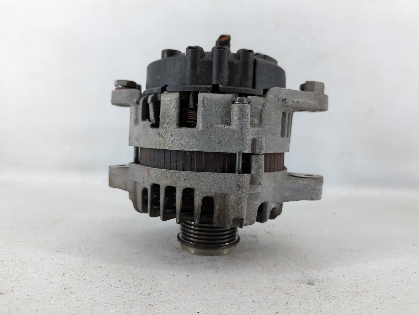 2015 Hyundai Santa Fe Alternator Replacement Generator Charging Assembly Engine OEM P/N:37300-2G850 Fits Fits 2014 OEM Used 