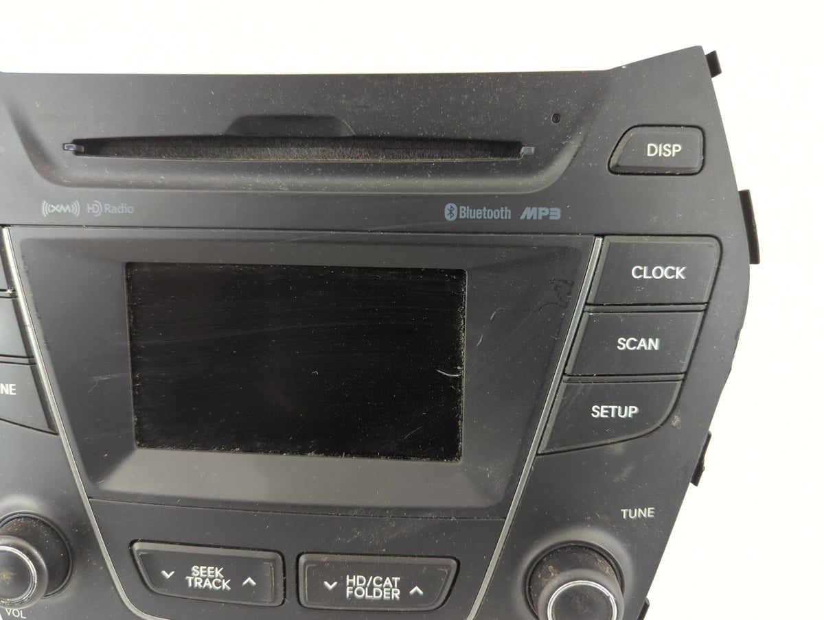 2013-2016 Hyundai Santa Fe Am Fm Cd Player Radio Receiver 573272 - Oemusedautoparts1.com