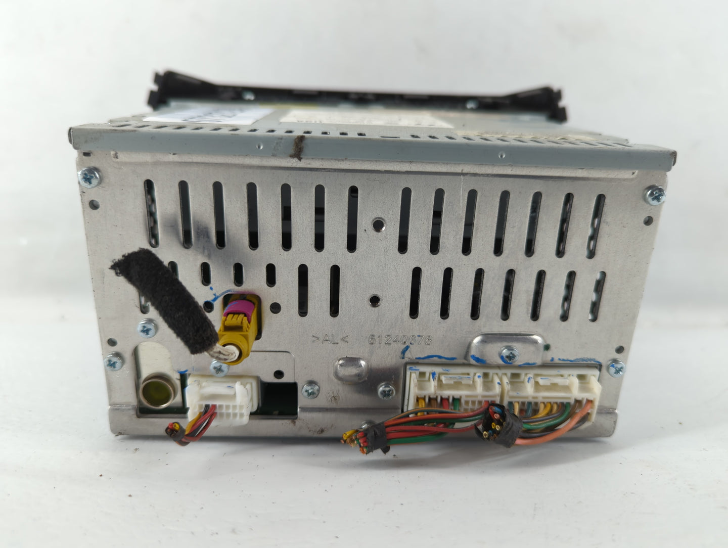 2013-2016 Hyundai Santa Fe Am Fm Cd Player Radio Receiver - Oemusedautoparts1.com