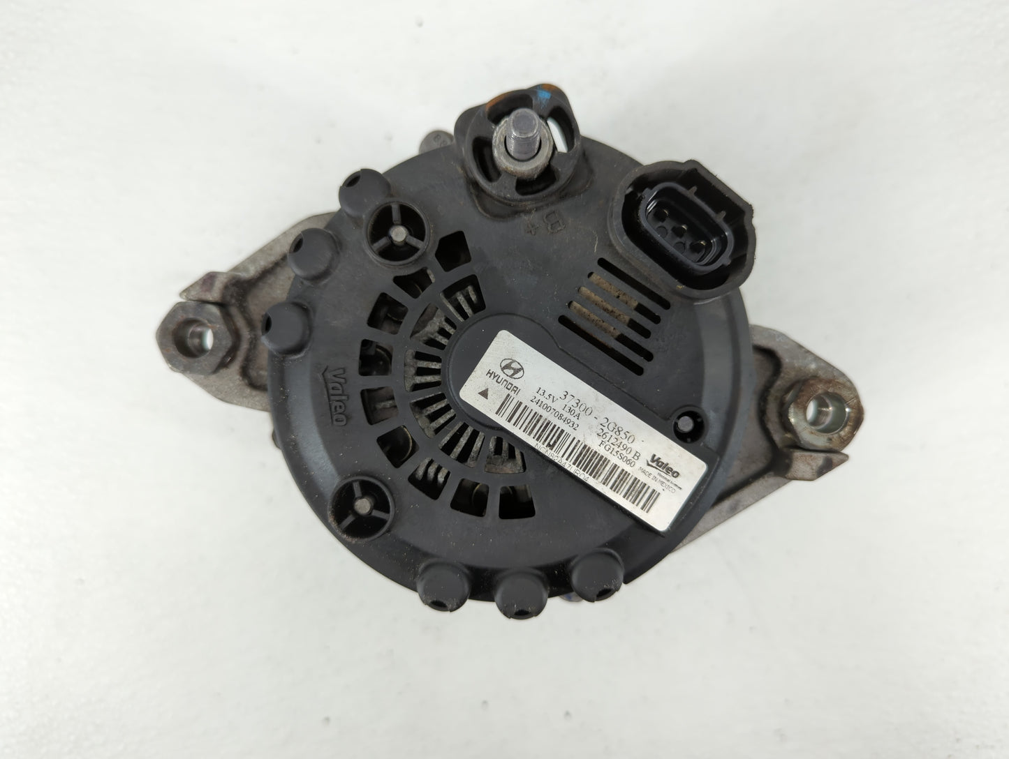 2015 Hyundai Santa Fe Alternator Replacement Generator Charging Assembly Engine OEM P/N:37300-2G850 Fits Fits 2014 OEM Used 