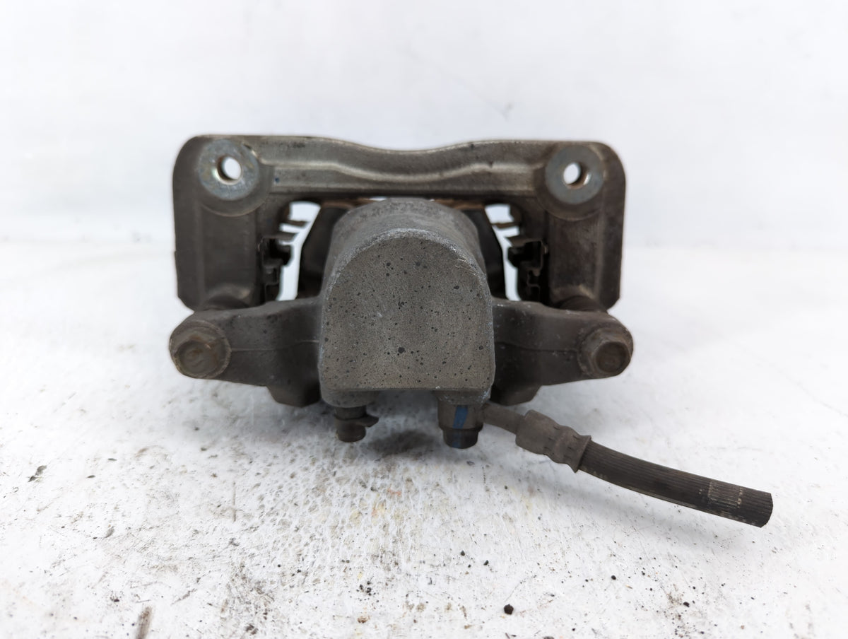 2013-2016 Hyundai Santa Fe Front Driver Left Brake Caliper 581521 - Oemusedautoparts1.com