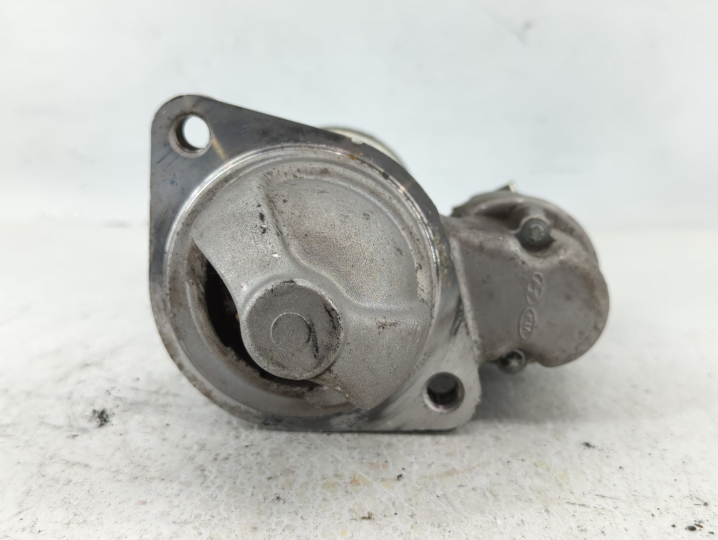 2014-2016 Hyundai Santa Fe Car Starter Motor Solenoid OEM P/N:36100-2G400 Fits Fits 2014 2015 2016 OEM Used Auto Parts - Oem