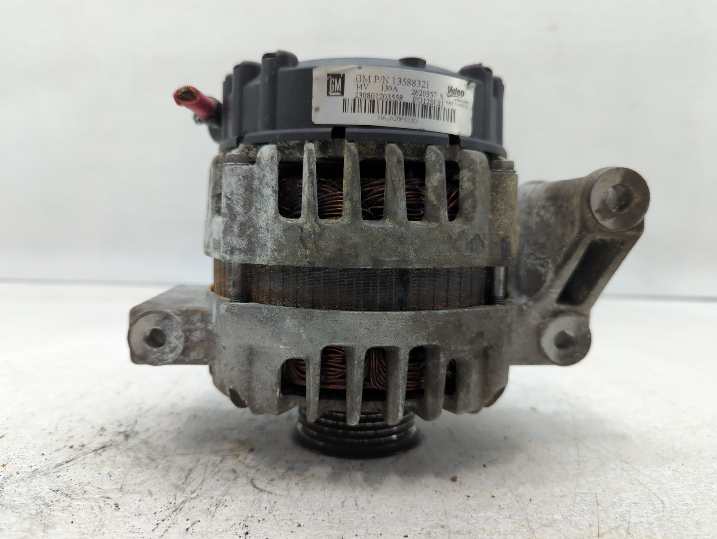2015 Hyundai Santa Fe Alternator Replacement Generator Charging Assembly Engine OEM P/N:13588321 Fits Fits 2014 OEM Used Aut