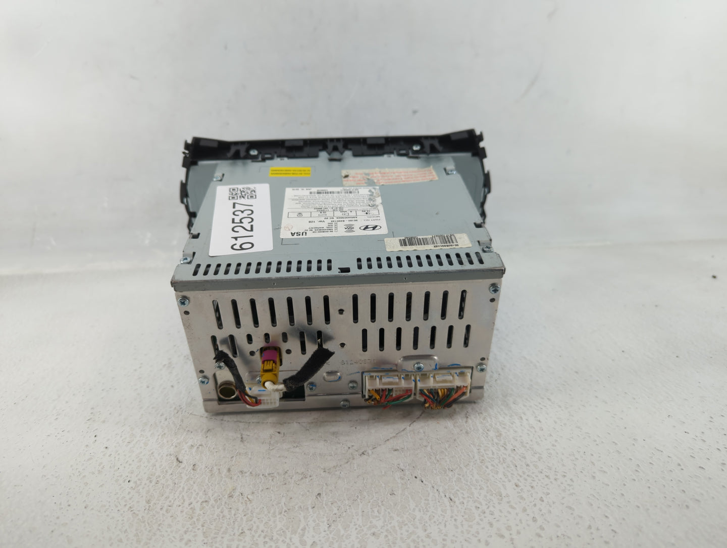 2013-2016 Hyundai Santa Fe Radio AM FM Cd Player Receiver Replacement P/N:96180-B89514X Fits Fits 2013 2014 2015 2016 OEM Us