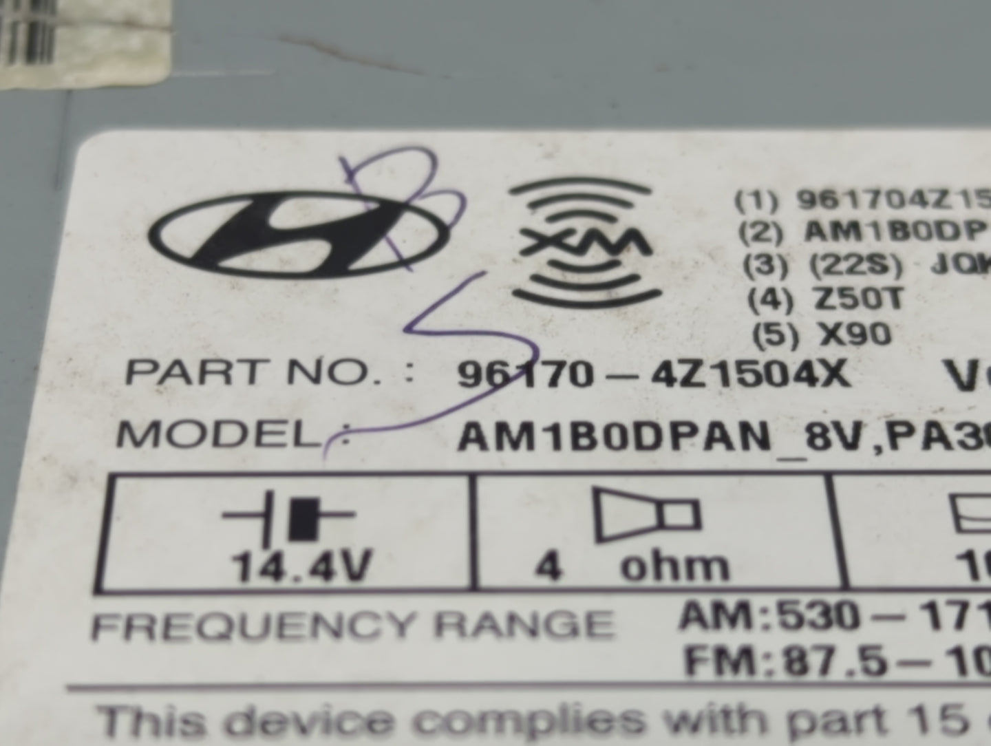 2015-2016 Hyundai Santa Fe Radio AM FM Cd Player Receiver Replacement P/N:96170-4Z1504X Fits Fits 2015 2016 OEM Used Auto Pa