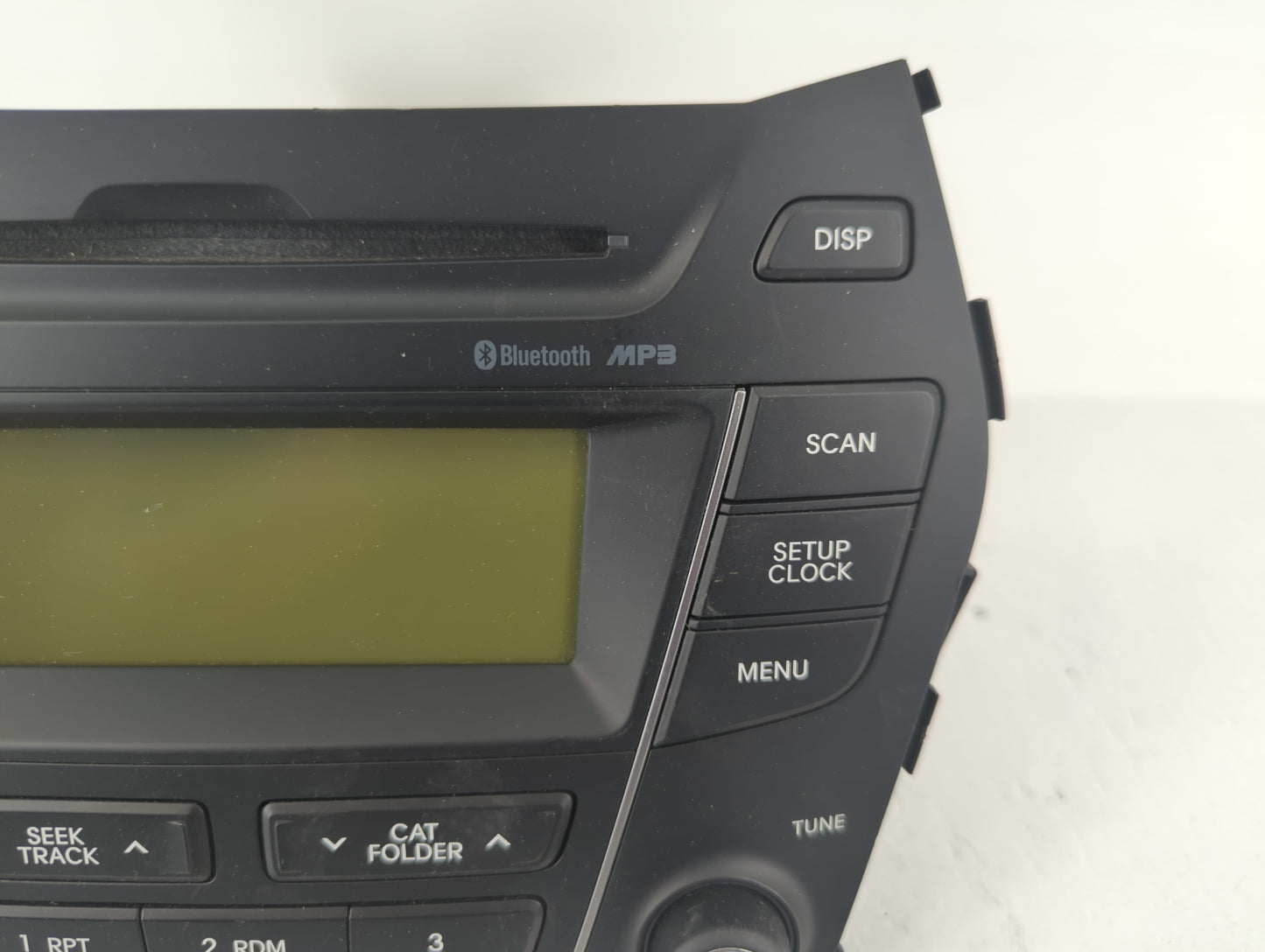 2015-2016 Hyundai Santa Fe Am Fm Cd Player Radio Receiver - Oemusedautoparts1.com