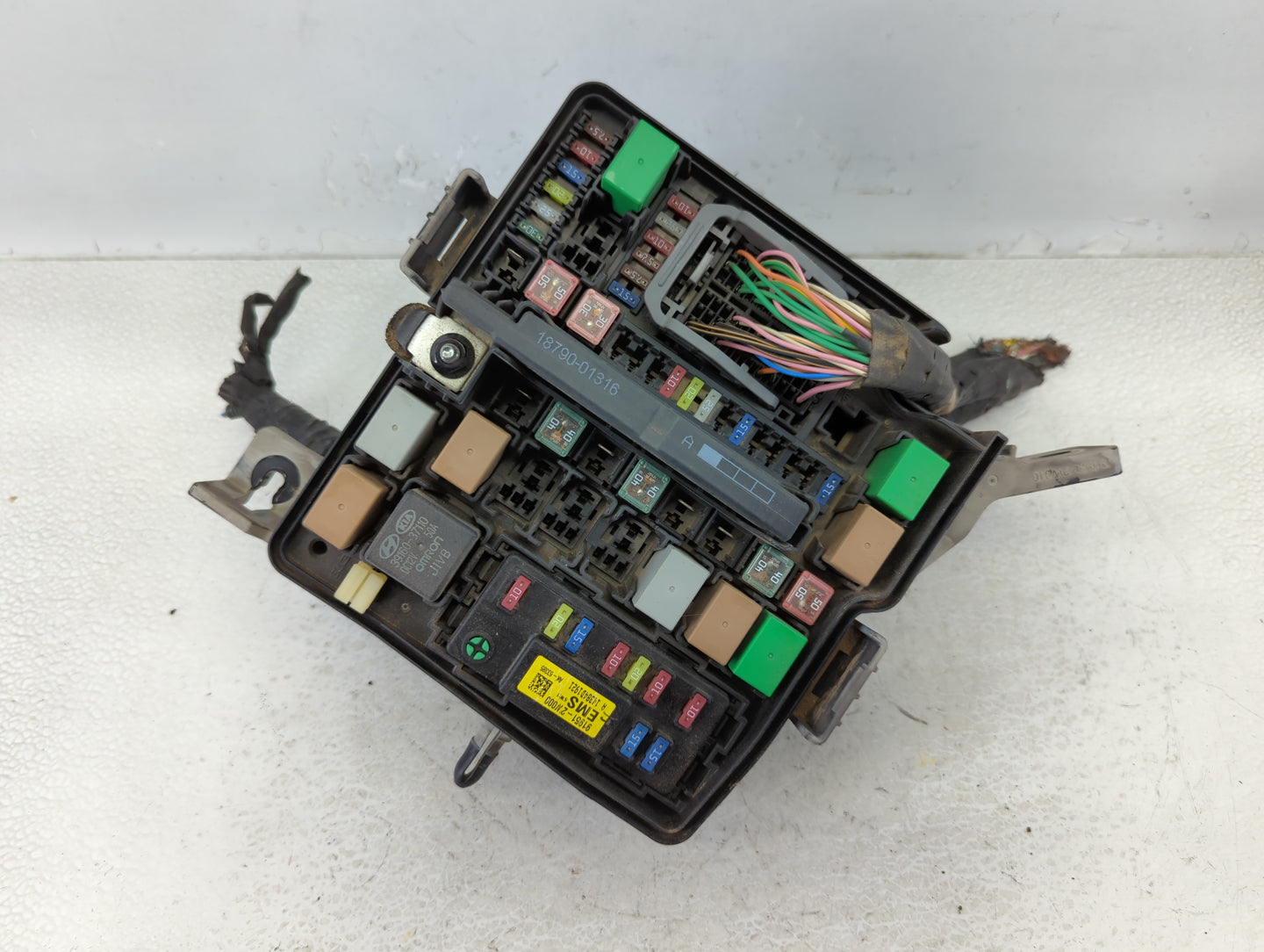 2015 Hyundai Santa Fe Fusebox Fuse Box Panel Relay Module P/N:91941-4Z011 Fits OEM Used Auto Parts - Oemusedautoparts1.com