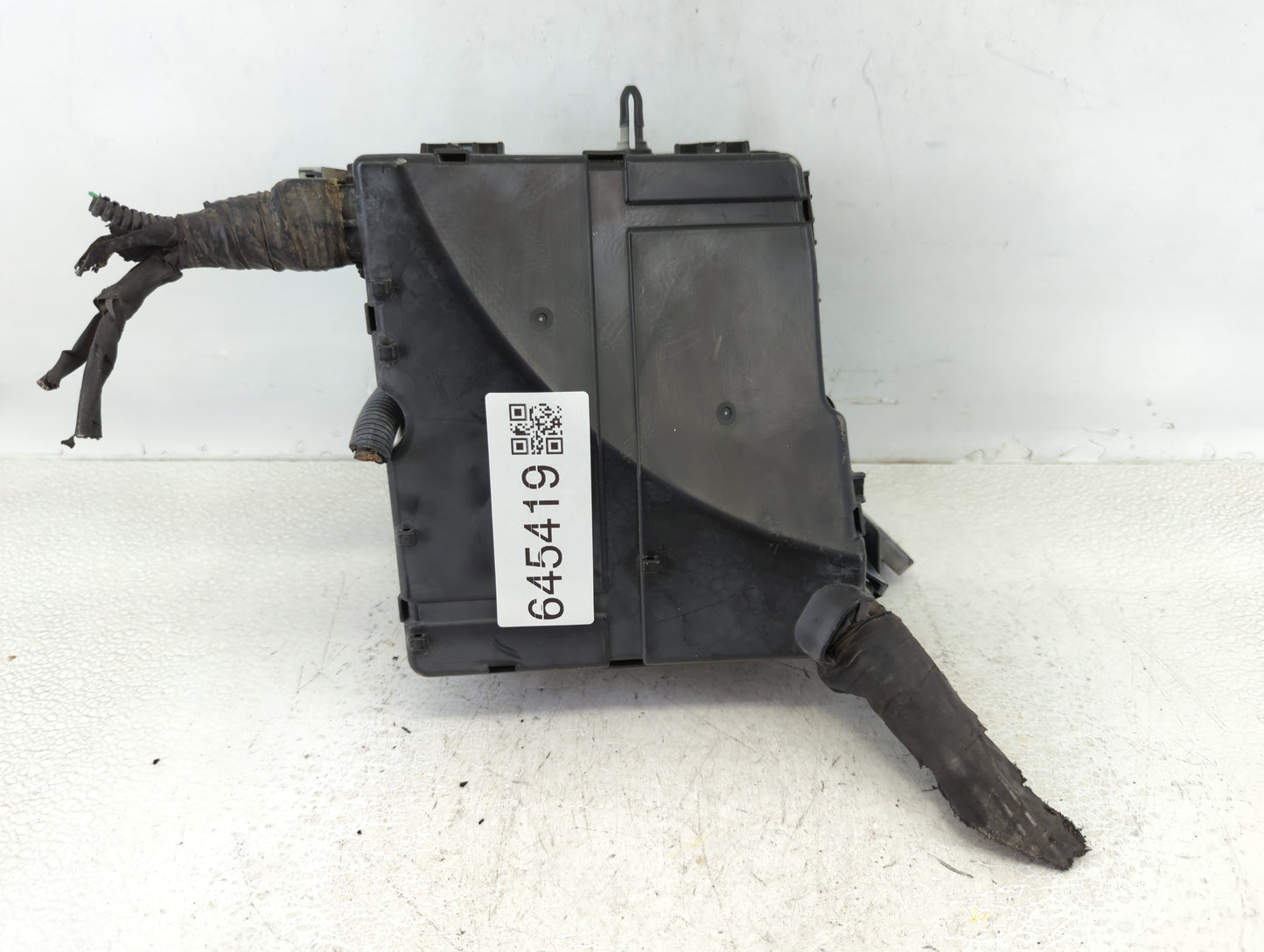 2015 Hyundai Santa Fe Fusebox Fuse Box Panel Relay Module P/N:91941-4Z011 Fits OEM Used Auto Parts - Oemusedautoparts1.com