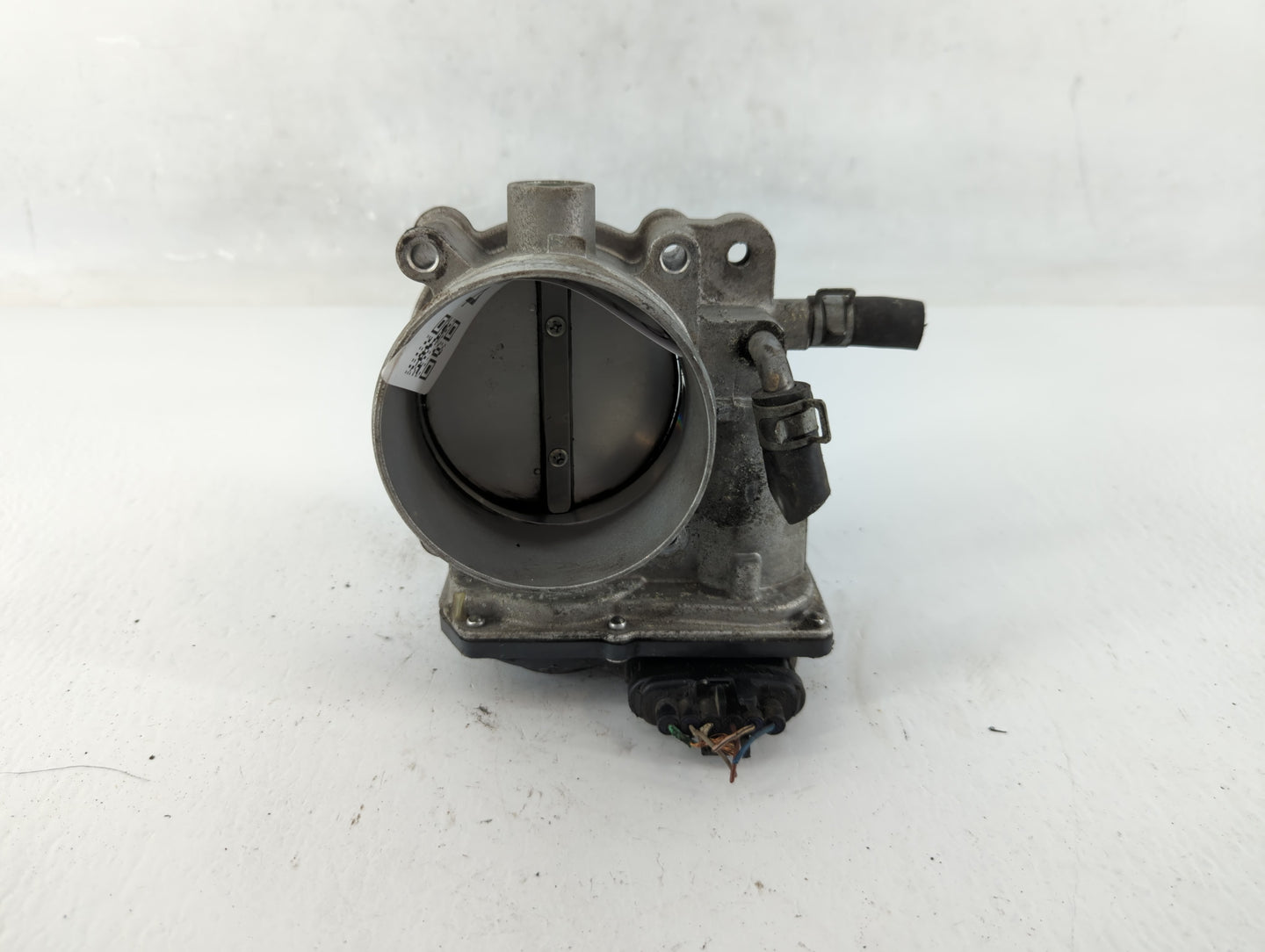 2013-2018 Hyundai Santa Fe Throttle Body P/N:35100-3CAA0 Fits Fits 2012 2013 2014 2015 2016 2017 2018 OEM Used Auto Parts - 