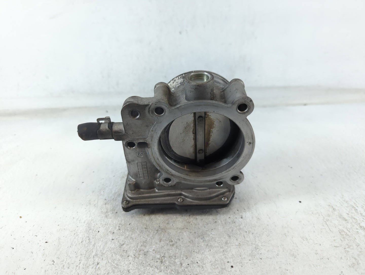2013-2018 Hyundai Santa Fe Throttle Body P/N:35100-3CAA0 Fits Fits 2012 2013 2014 2015 2016 2017 2018 OEM Used Auto Parts - 