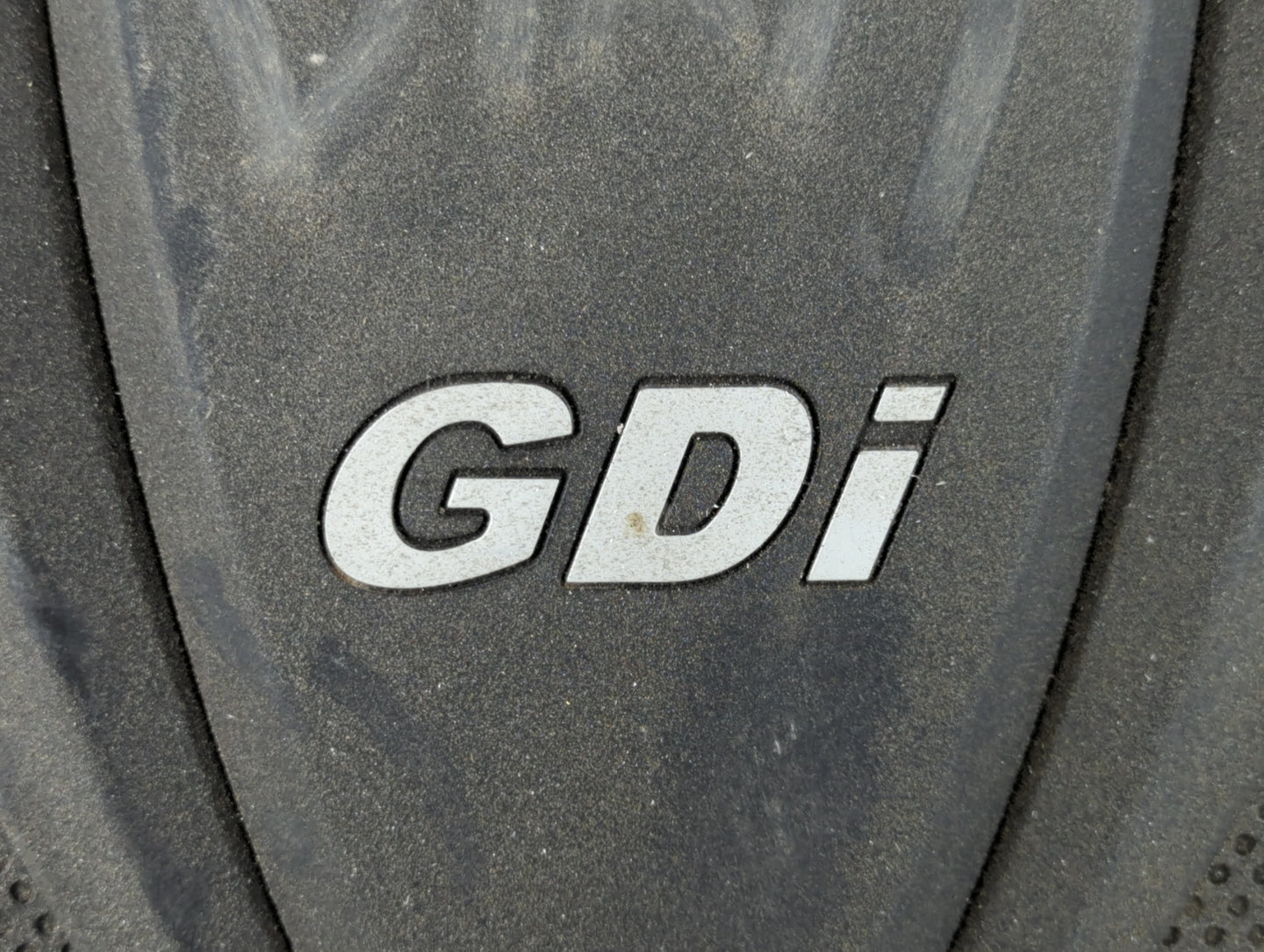 2015 Hyundai Santa Fe Engine Cover - Oemusedautoparts1.com
