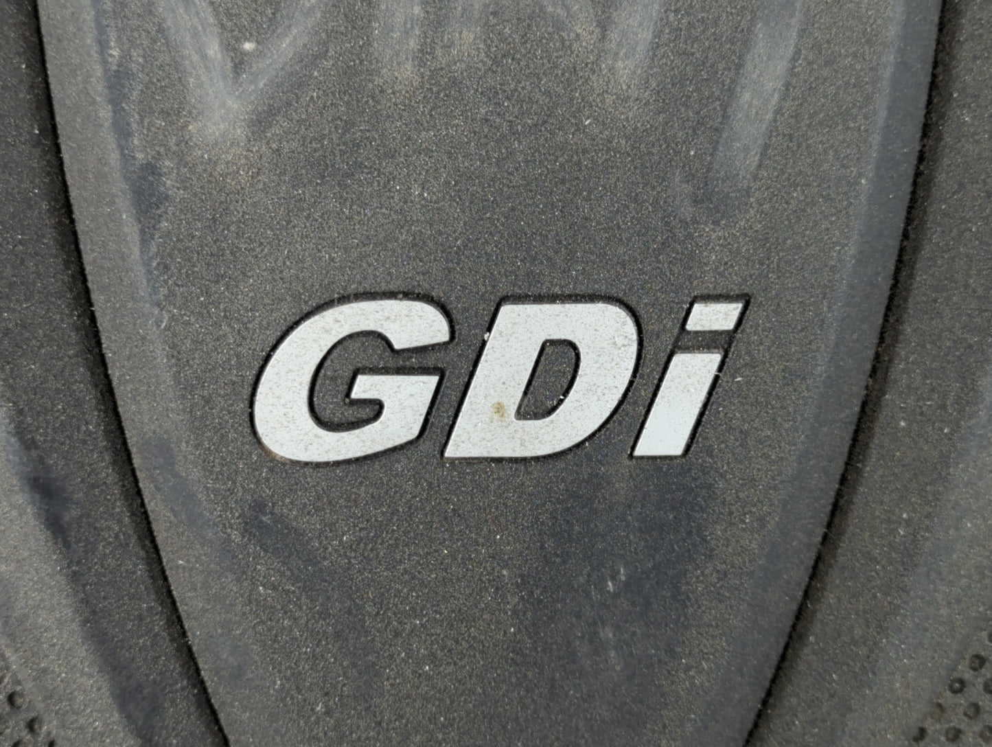 2015 Hyundai Santa Fe Engine Cover - Oemusedautoparts1.com