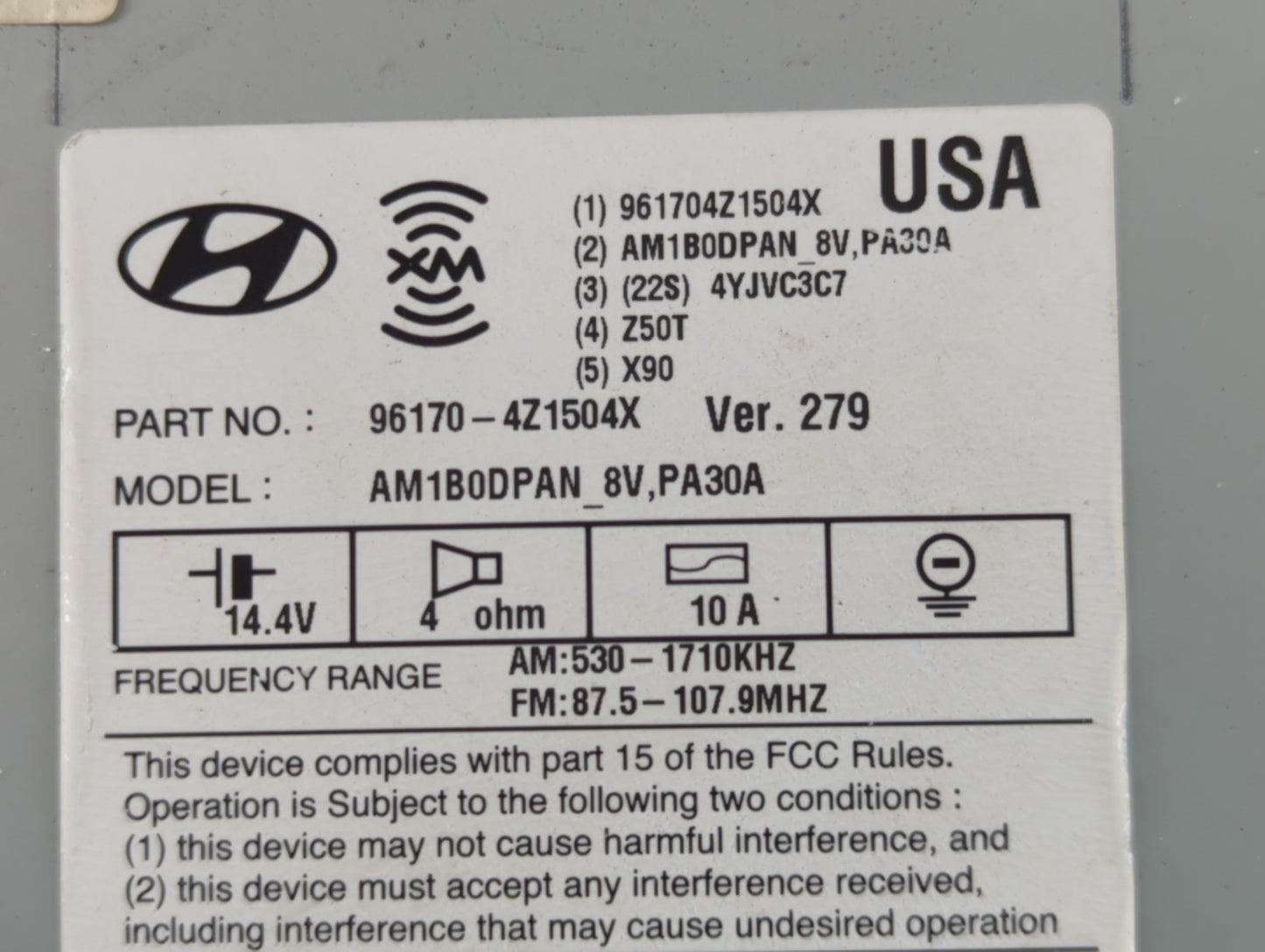 2015-2016 Hyundai Santa Fe Radio AM FM Cd Player Receiver Replacement P/N:96170-4Z1504X Fits Fits 2015 2016 OEM Used Auto Pa