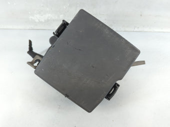 compare product 2015 Hyundai Santa Fe Fusebox Fuse Box Panel Relay Module P/N:91941-4Z011 Fits OEM Used Auto Parts