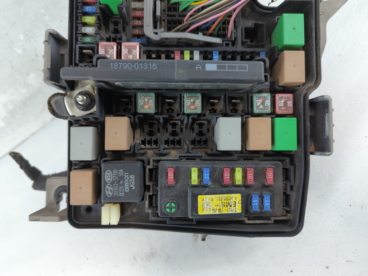 2015 Hyundai Santa Fe Fusebox Fuse Box Panel Relay Module P/N:91941-4Z011 Fits OEM Used Auto Parts - Oemusedautoparts1.com