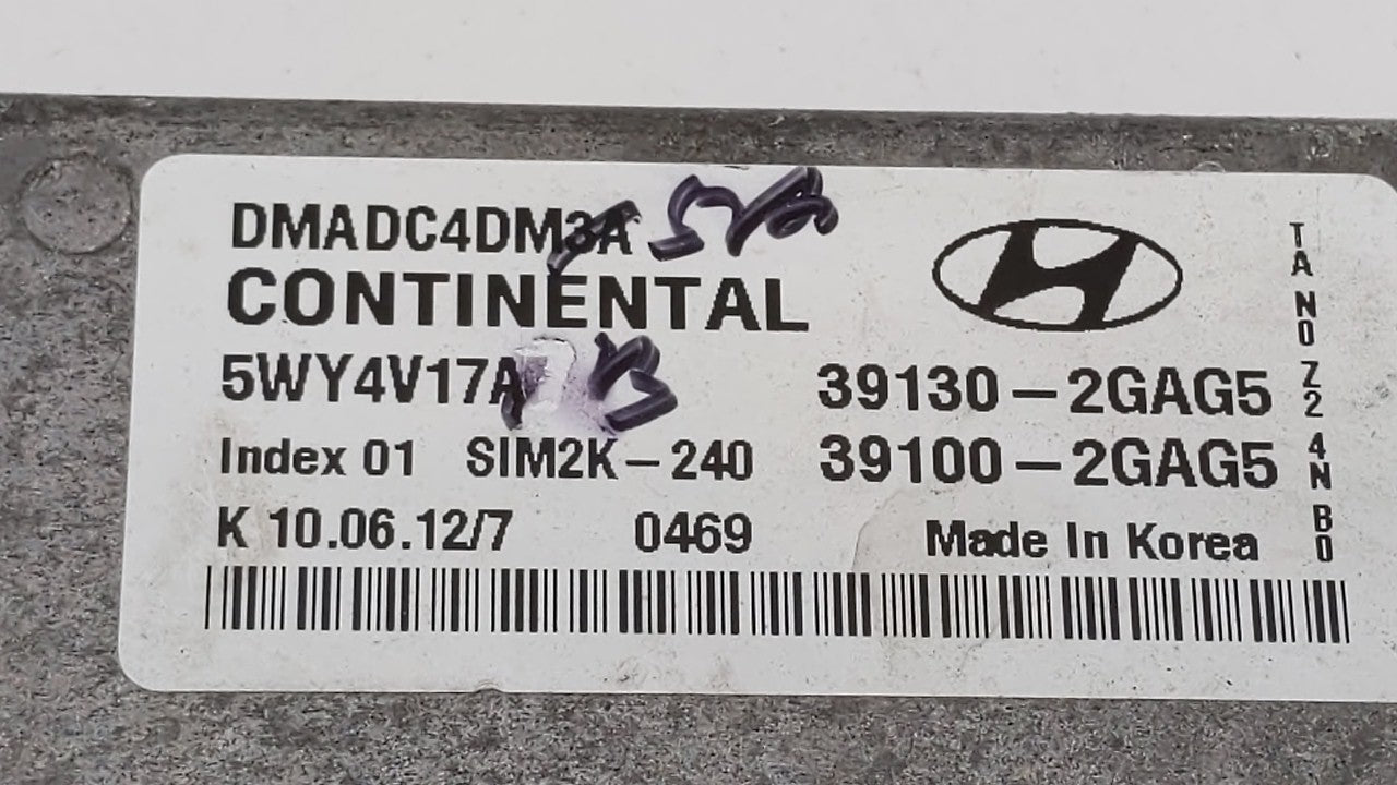 2015 Hyundai Santa Fe PCM Engine Control Computer ECU ECM PCU OEM P/N:39100-2GAG7 39130-2GAG7, 39100-2GAG5, 39130-2GAG5 Fits
