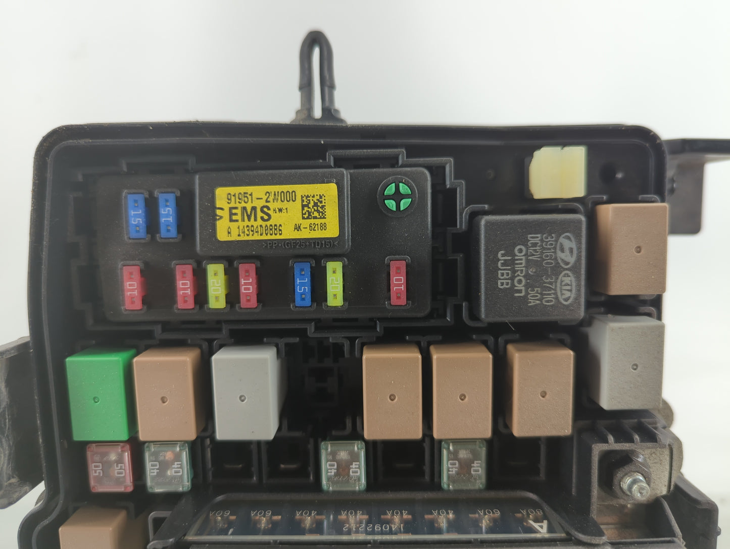 2015 Hyundai Santa Fe Sport Fusebox Fuse Box Panel Relay Module P/N:VS912014Z421ZB Fits OEM Used Auto Parts - Oemusedautopar