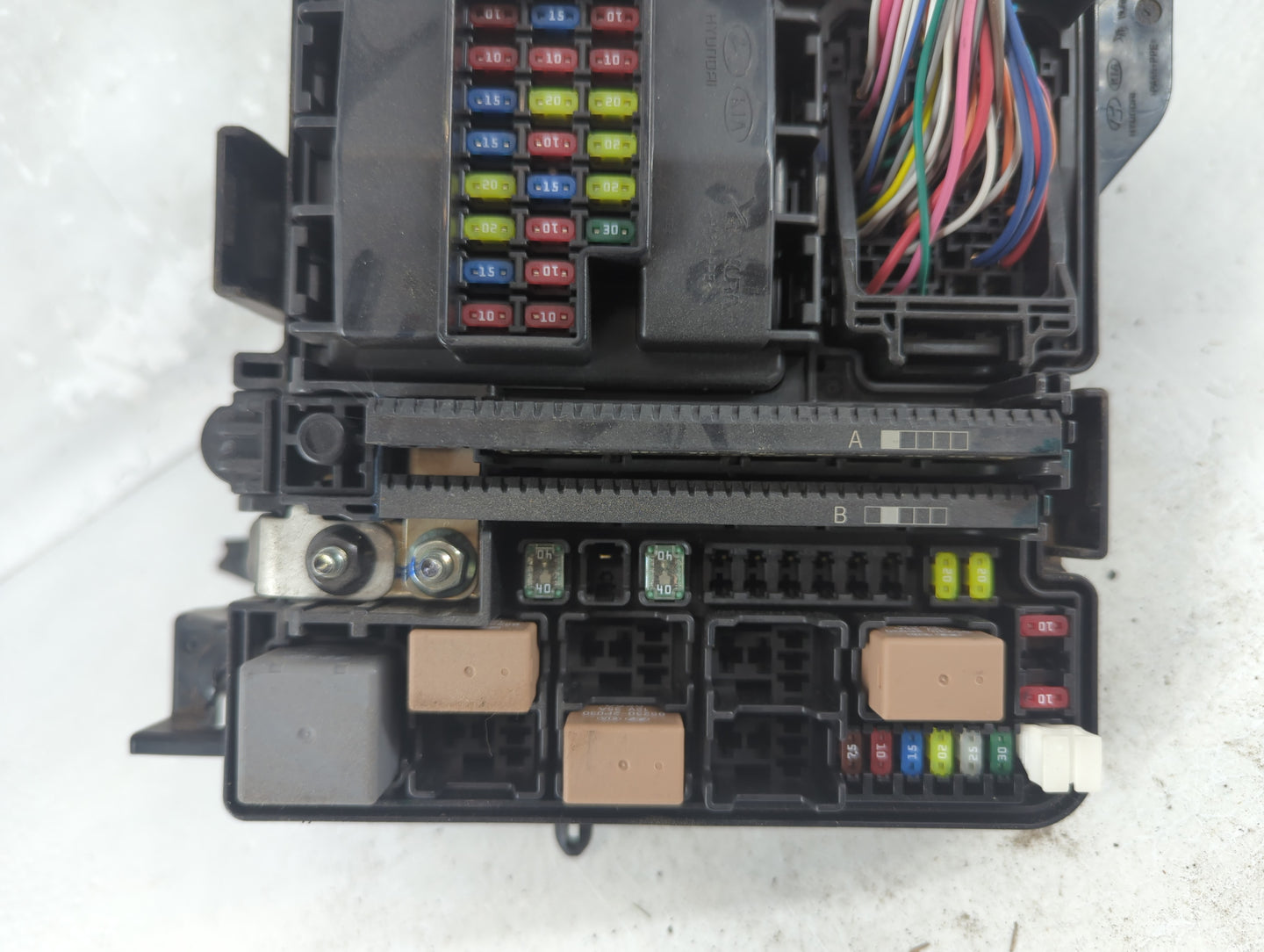 2015 Hyundai Sonata Fusebox Fuse Box Panel Relay Module P/N:91950-C1820 91200C2020LA Fits OEM Used Auto Parts - Oemusedautop