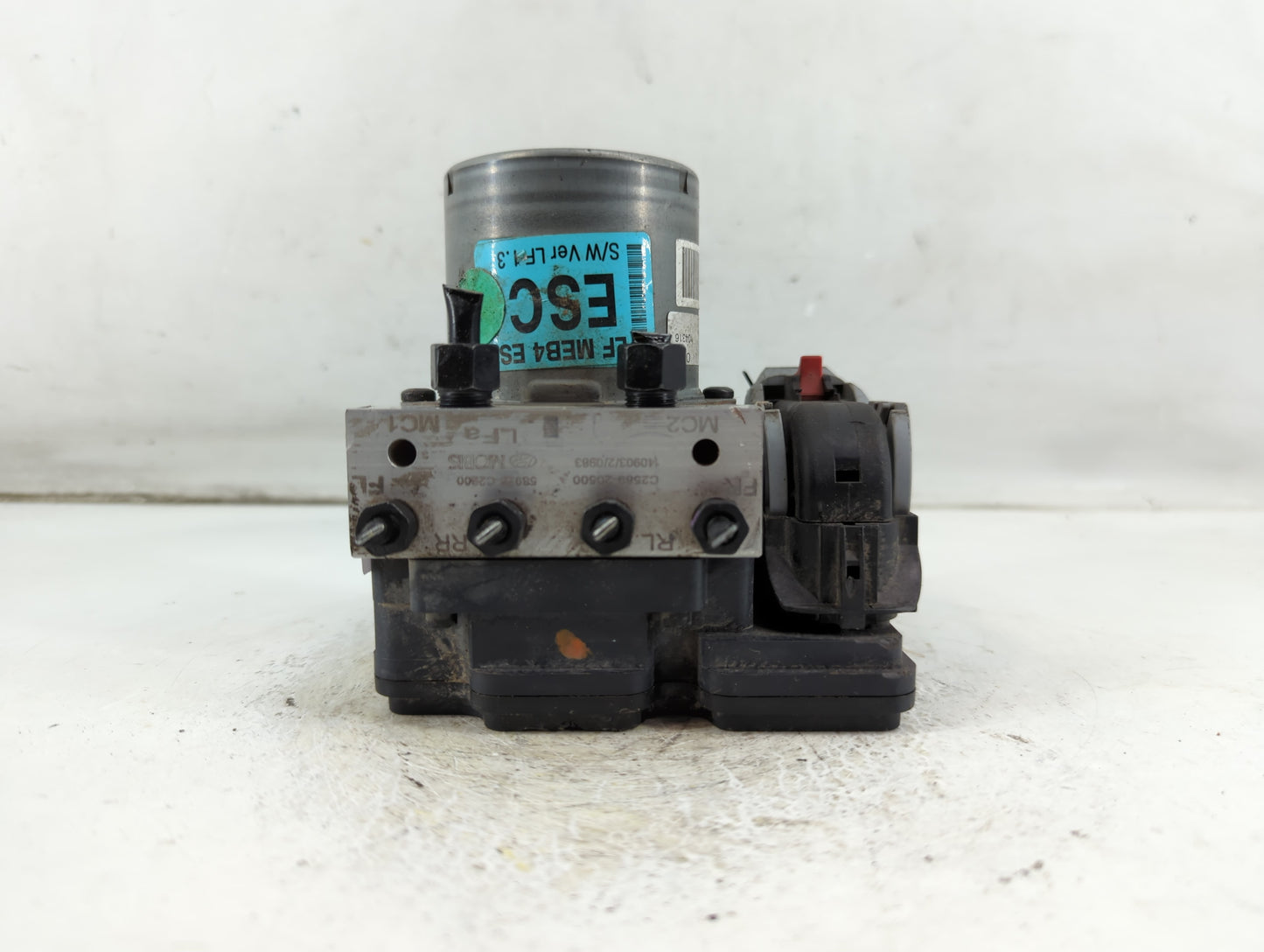 2015-2017 Hyundai Sonata ABS Pump Control Module Replacement P/N:58920-C2200 C2589-20500 Fits Fits 2015 2016 2017 OEM Used A