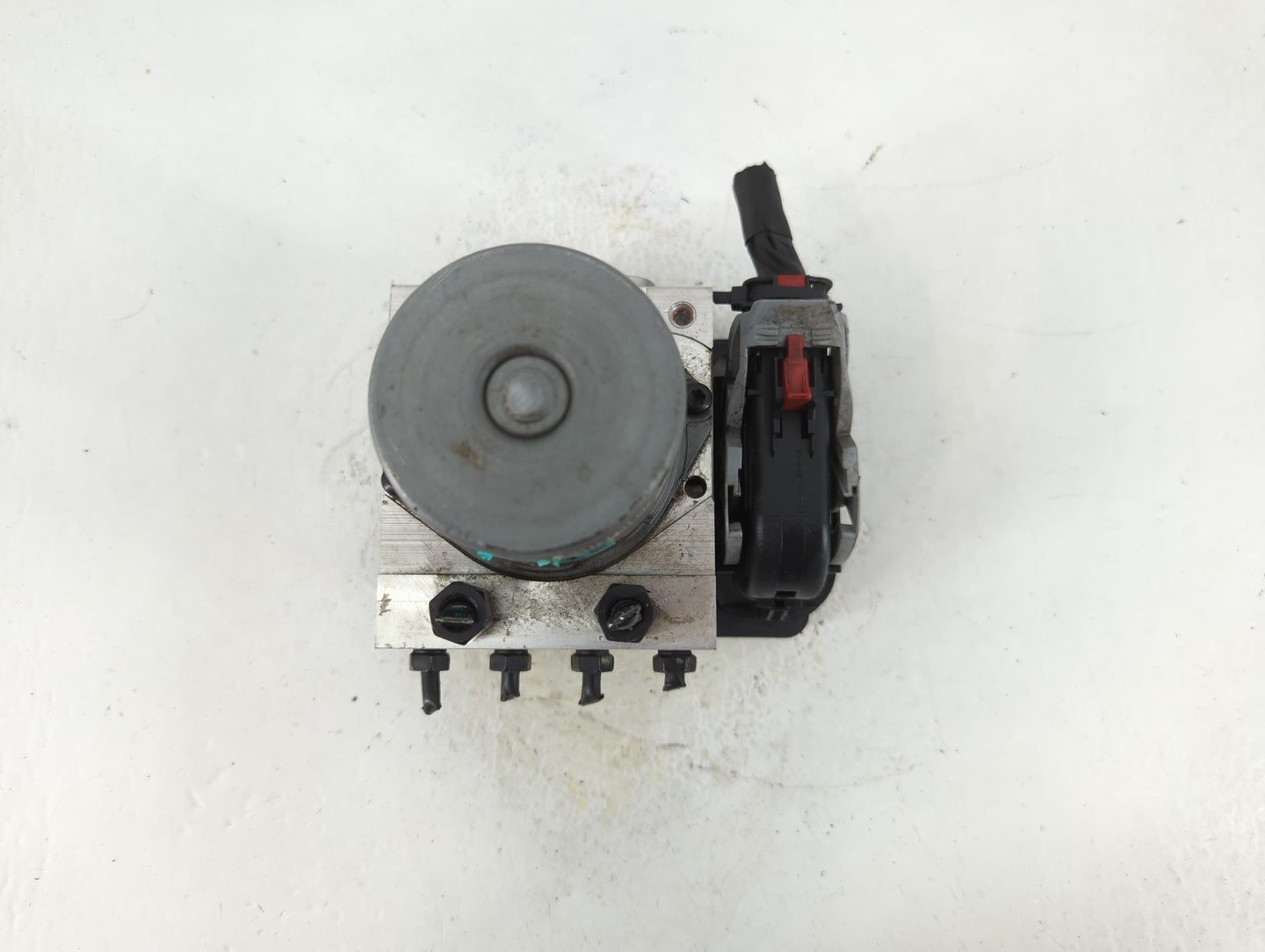 2015 Hyundai Sonata ABS Pump Control Module Replacement P/N:58920-C2200 Fits OEM Used Auto Parts - Oemusedautoparts1.com