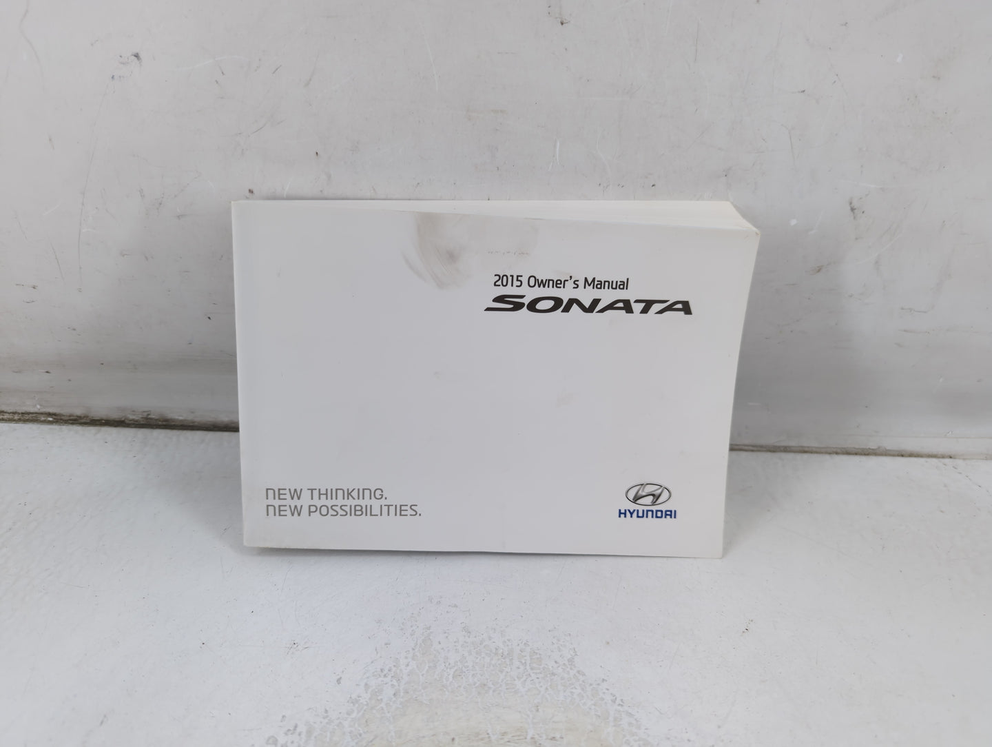 2015 Hyundai Sonata Owners Manual Book Guide P/N:FC10-EU48E OEM Used Auto Parts - Oemusedautoparts1.com